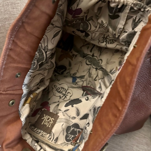 Beautiful Pebbled Leather The Sak Tote Handbag - Picture 7 of 13